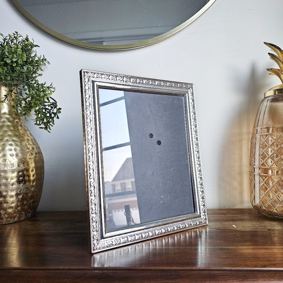 Vintage Silver Chrome Floral Metal Picture Frame Velvet Back Embossed Design - Picture 4 of 16